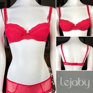 Lejaby Red Lace Moulded Foam Cup Underwire Demi Bra, Szs 34A & 36E